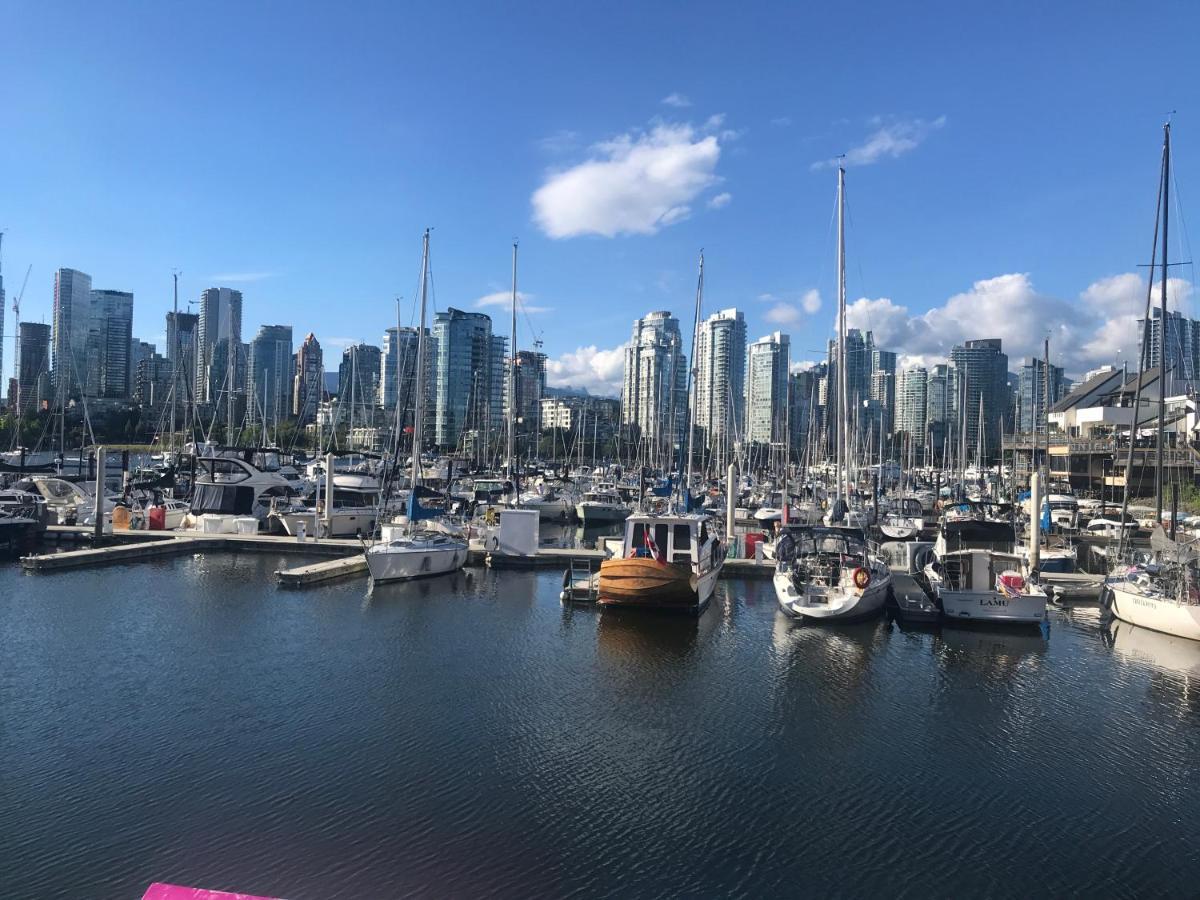 Heart Of Kitsilano Area,5 Mins Walk To Kits Beach,No Share With Other People Stay Vancouver Exterior foto